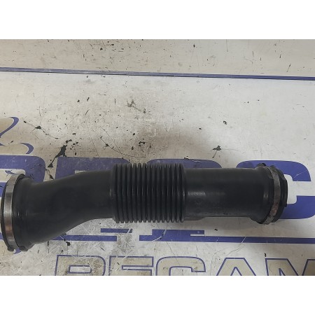 Recambio de tubo intercooler para jaguar xe 2.0 diesel cat referencia OEM IAM GX739C623CA  