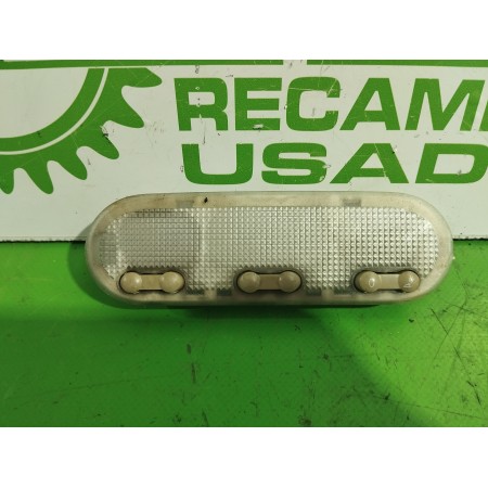 Recambio de luz interior para renault megane ii classic berlina 1.5 dci diesel referencia OEM IAM 8200073234  