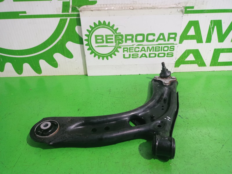 Recambio de brazo suspension inferior delantero izquierdo para volkswagen t-roc (d11) basis referencia OEM IAM 5WA407151  