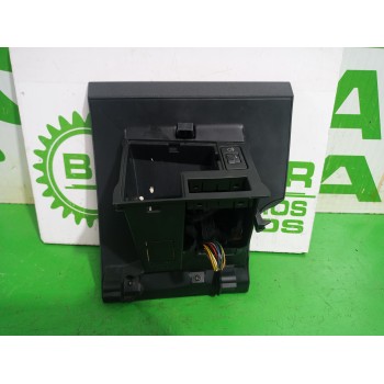 Recambio de guantera para peugeot 508 active referencia OEM IAM 9686445977  