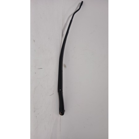 Recambio de brazo limpia delantero derecho para kia stonic (yb) 1.0 t-gdi referencia OEM IAM 98321H8000  