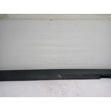 Recambio de faldon lateral para seat altea xl (5p5) family referencia OEM IAM 5P0853851F  