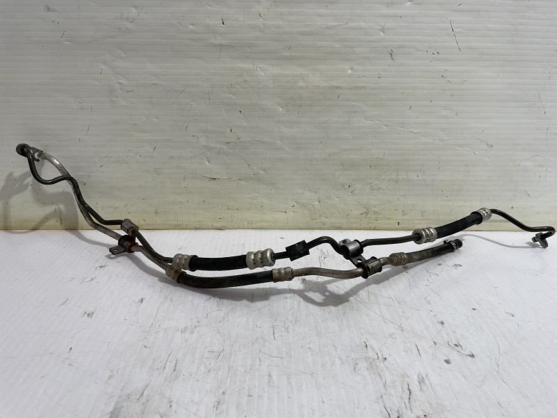 Recambio de tubo direccion para peugeot 308 sw envy referencia OEM IAM 4014HN  