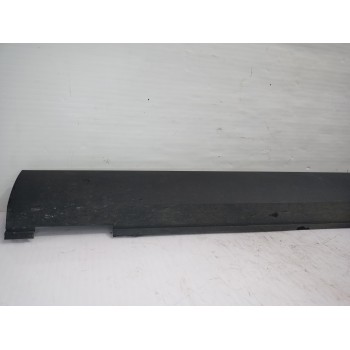 Recambio de faldon lateral para seat altea xl (5p5) family referencia OEM IAM 5P0853851F  