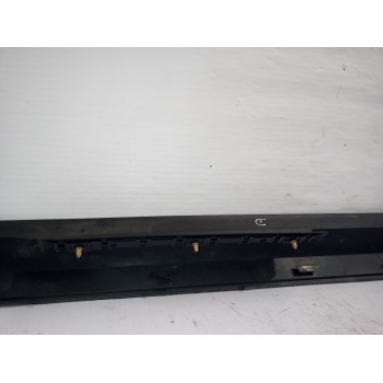 Recambio de faldon lateral para seat altea xl (5p5) family referencia OEM IAM 5P0853852F  