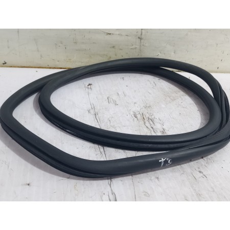 Recambio de goma contorno para opel corsa f edition referencia OEM IAM 9829331980  