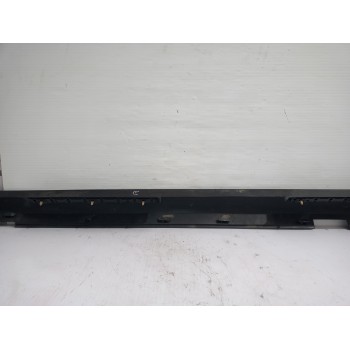 Recambio de faldon lateral para seat altea xl (5p5) family referencia OEM IAM 5P0853852F  