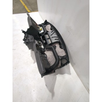 Recambio de salpicadero para peugeot 107 (pm_, pn_) 1.4 hdi referencia OEM IAM 8211TX  