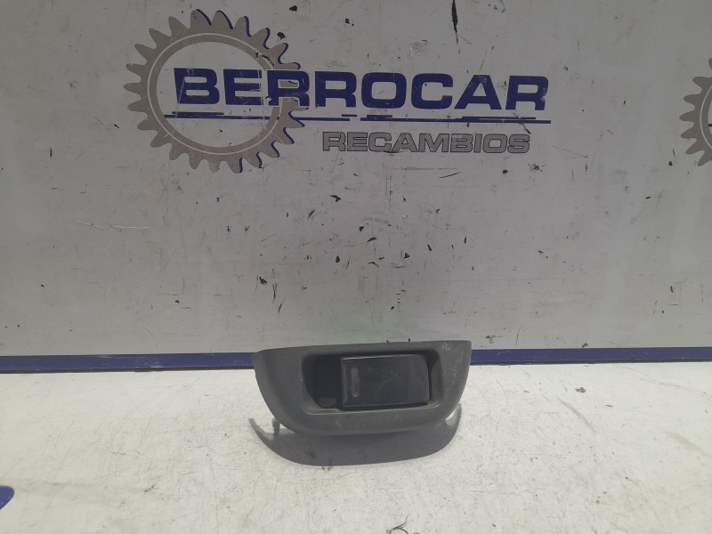 Recambio de mando elevalunas delantero izquierdo para peugeot 107 1.0 cat (384f) referencia OEM IAM 848100H010A  