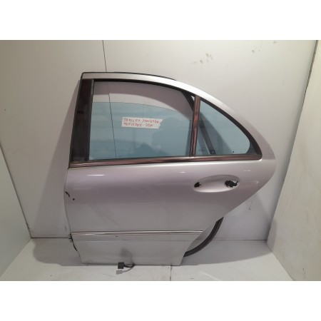 Recambio de puerta trasera izquierda para mercedes-benz clase c (w203) berlina 2.2 cdi cat referencia OEM IAM A2037300705  