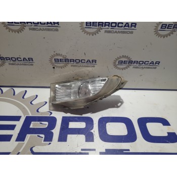 Recambio de faro antiniebla derecho para opel insignia berlina 2.0 16v cdti referencia OEM IAM 13226829R  