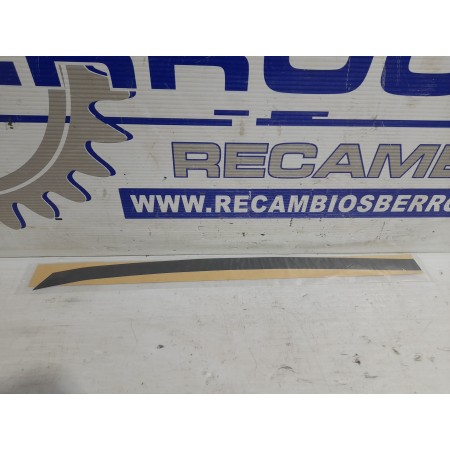Recambio de tira adhesiva para hyundai elantra (xd) 2.0 crdi cat referencia OEM IAM 86392A5000  