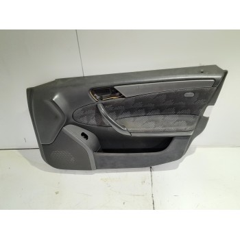 Recambio de guarnecido puerta delantera derecha para mercedes-benz clase c (w203) berlina 2.2 cdi cat referencia OEM IAM A203720