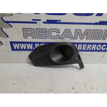 REJILLA PARAGOLPES DELANTERO 5801562215 