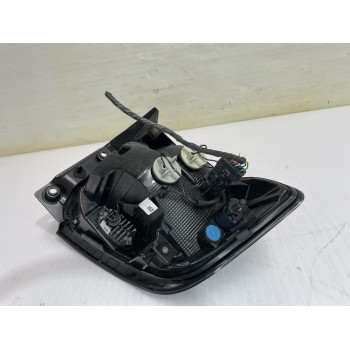 Recambio de piloto trasero izquierdo para jeep avenger altitude referencia OEM IAM 00521707370  