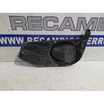 Recambio de rejilla paragolpes delantero para iveco daily caja cerrada (2006 =>) 3.0 diesel referencia OEM IAM 5801562215  
