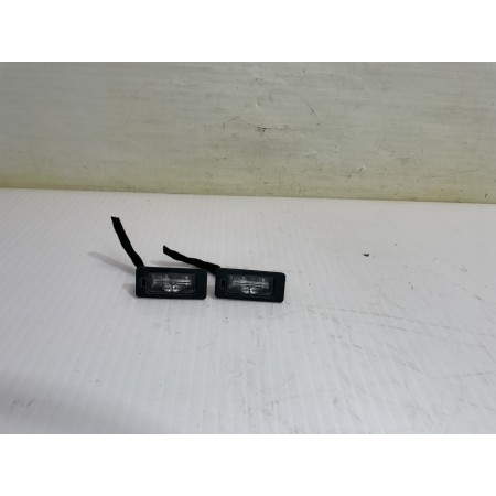 Recambio de piloto matricula para jeep avenger altitude referencia OEM IAM 148R006066  