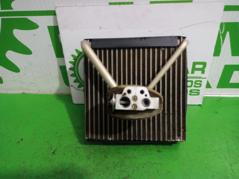Recambio de evaporador aire acondicionado para seat ibiza (6l1) 1.9 sdi referencia OEM IAM 6Q0820103  