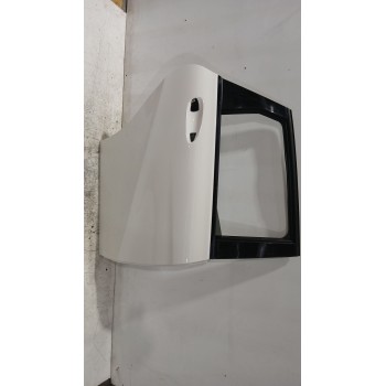 PUERTA TRASERA DERECHA 2467300205 