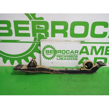 Recambio de travesaño para nissan micra (k11) básico referencia OEM IAM 112405F600  