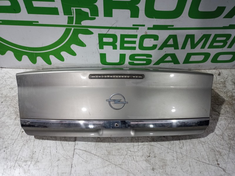 Recambio de porton trasero para opel vectra c berlina essentia referencia OEM IAM 176056  