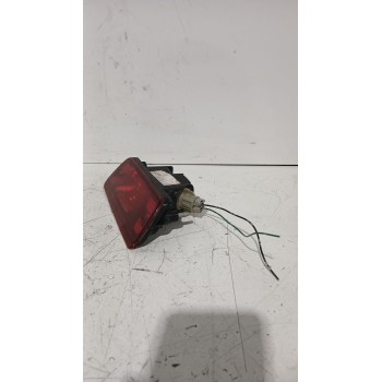 Recambio de piloto trasero central para nissan juke (f15) 1.5 dci referencia OEM IAM 23633005  