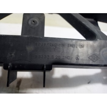 Recambio de panel frontal para renault scenic ii authentique referencia OEM IAM 8200140174  