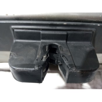 Recambio de porton trasero para opel vectra c berlina essentia referencia OEM IAM 176056  