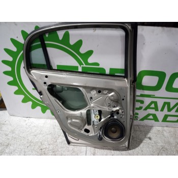 Recambio de puerta trasera izquierda para opel vectra c berlina essentia referencia OEM IAM 93171459  