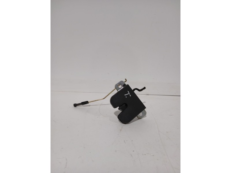 Recambio de cerradura maletero / porton para seat ibiza iii (6l1) 1.4 tdi referencia OEM IAM 6L6827505A  