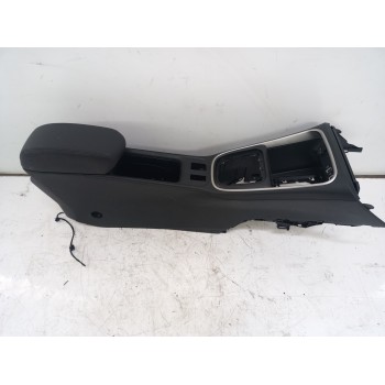 Recambio de consola central para jeep avenger altitude referencia OEM IAM 735763546  