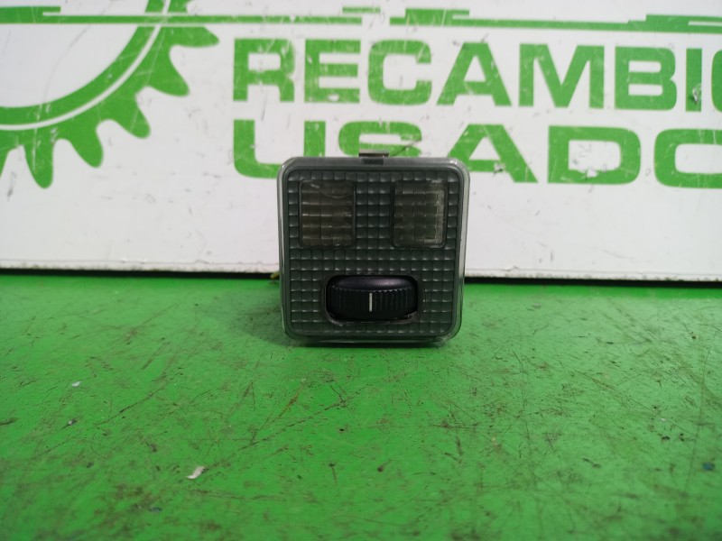 Recambio de luz interior para citroën berlingo 1.9 diesel referencia OEM IAM 9607449080  