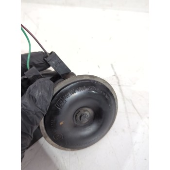 Recambio de claxon para nissan juke (f15) 1.5 dci referencia OEM IAM 256101KA0A/703881163  