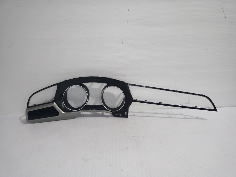 Recambio de moldura para volkswagen touran (5t1) advance bmt referencia OEM IAM 5TB858415ADUQ  