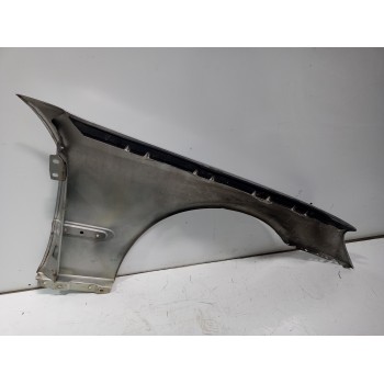 Recambio de aleta delantera izquierda para mercedes-benz clase c (w203) berlina 2.2 cdi cat referencia OEM IAM A2038800118  