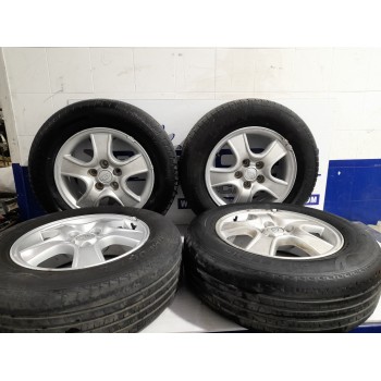 Recambio de juego llantas para kia sportage 2.0 turbodiesel cat referencia OEM IAM 529101F300  