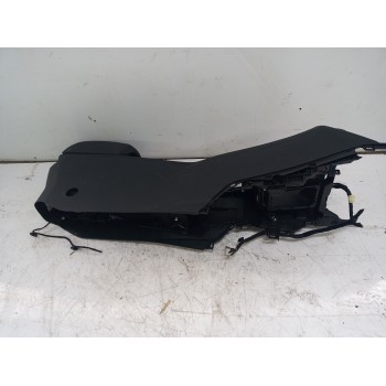 Recambio de consola central para jeep avenger altitude referencia OEM IAM 735763546  