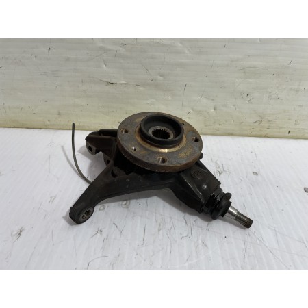 Recambio de mangueta delantera derecha para peugeot 308 sw envy referencia OEM IAM 364796  