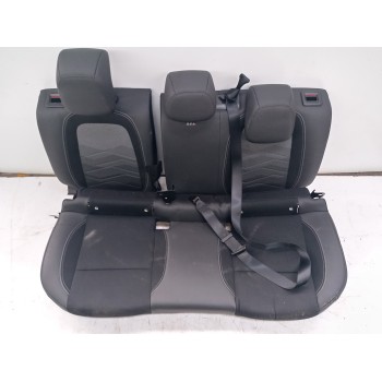 Recambio de asientos traseros para jeep avenger altitude referencia OEM IAM 6000633510  