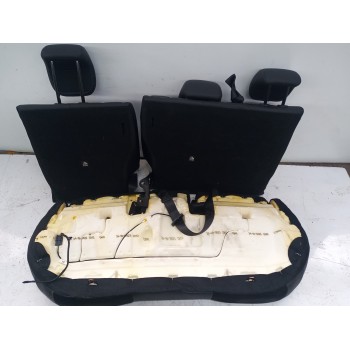 Recambio de asientos traseros para jeep avenger altitude referencia OEM IAM 6000633510  
