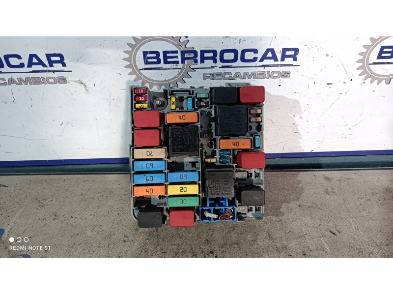 Recambio de caja reles / fusibles para alfa romeo giulietta (191) 1.6 jtdm cat referencia OEM IAM 51867697  