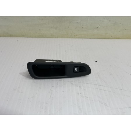 Recambio de mando elevalunas trasero derecho para jeep avenger altitude referencia OEM IAM 98044803ZD  