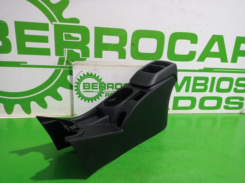 Recambio de consola central para fiat bravo (198) 1.9 dynamic multijet referencia OEM IAM 735431162  