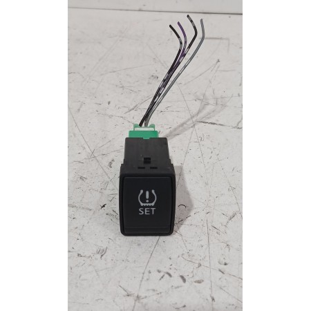 Recambio de interruptor para nissan juke (f15) 1.5 dci referencia OEM IAM 083492A  