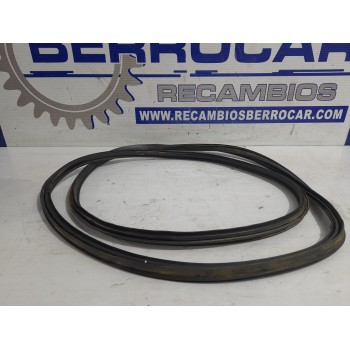 Recambio de goma contorno para kia sportage 2.0 turbodiesel cat referencia OEM IAM 83130F1000  