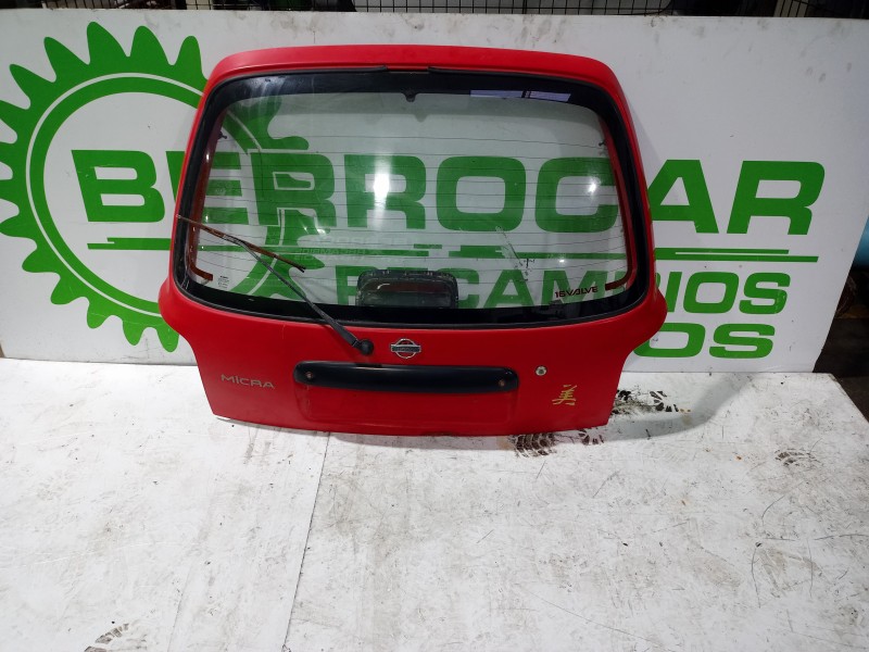 Recambio de porton trasero para nissan micra (k11) básico referencia OEM IAM 901004F131 (CRISTAL DE REGALO)  