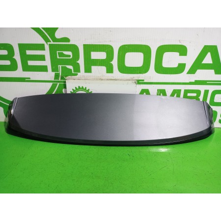 Recambio de aleron trasero para volkswagen t-roc (d11) basis referencia OEM IAM 2GA827933  