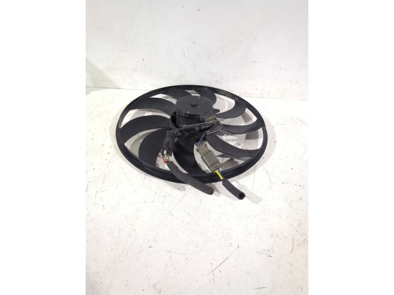 Recambio de electroventilador para nissan juke (f15) 1.5 dci referencia OEM IAM 214811FE2A  