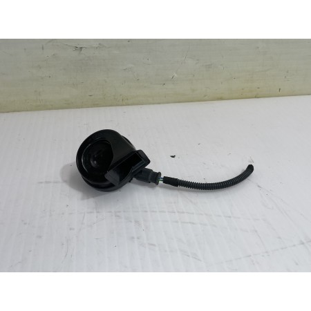 Recambio de claxon para jeep avenger altitude referencia OEM IAM 9827213580  