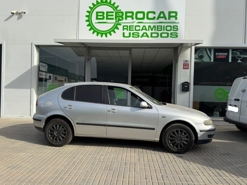 SEAT LEON (1M1)